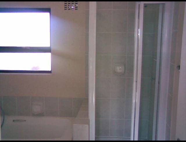 1 BEDROOM PROPERTY TO RENT IN FERNDALE